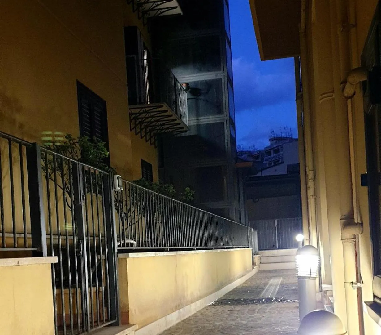 I Vicini Del Re Holiday Home Palermo